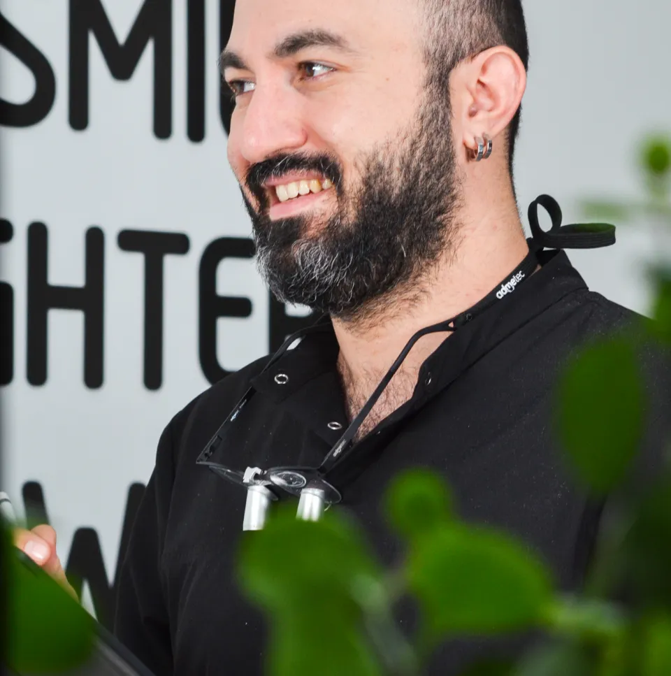 Dt Elşen Yusufoğlu